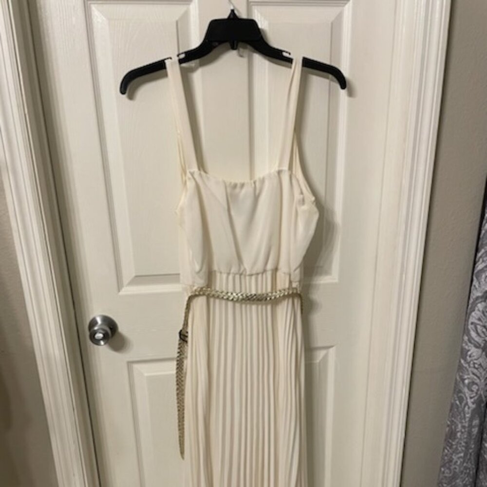 White chiffon pleated formal dress